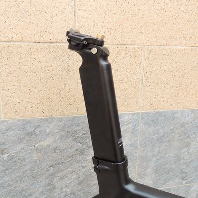 Bicycles routiers Bicycle de piste avec mode de traitement de surface brillante 700C Cadre de vélo routier