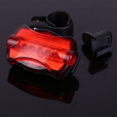 High Brightness Bike Rear Turning Light Faisceau électrique 5 LED Accessoires de vélo ensemble combiné