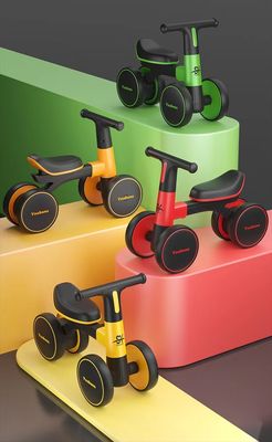 Vitesse maximale &gt;3,6 km/h Vélo d'équilibre réglable en hauteur pour enfants