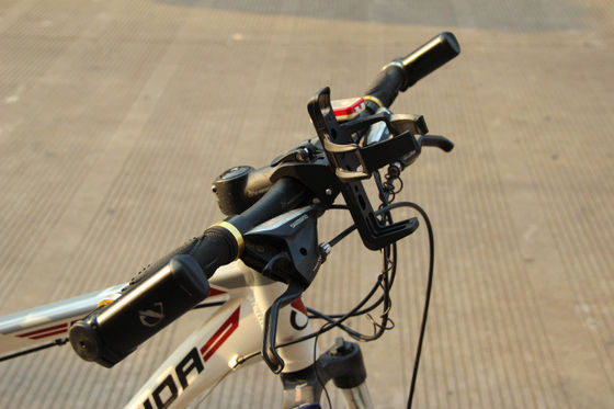 Porteur de bouilloire détachable rapide Porteur de tasse multifonctionnel 13*9*9cm pour VTT